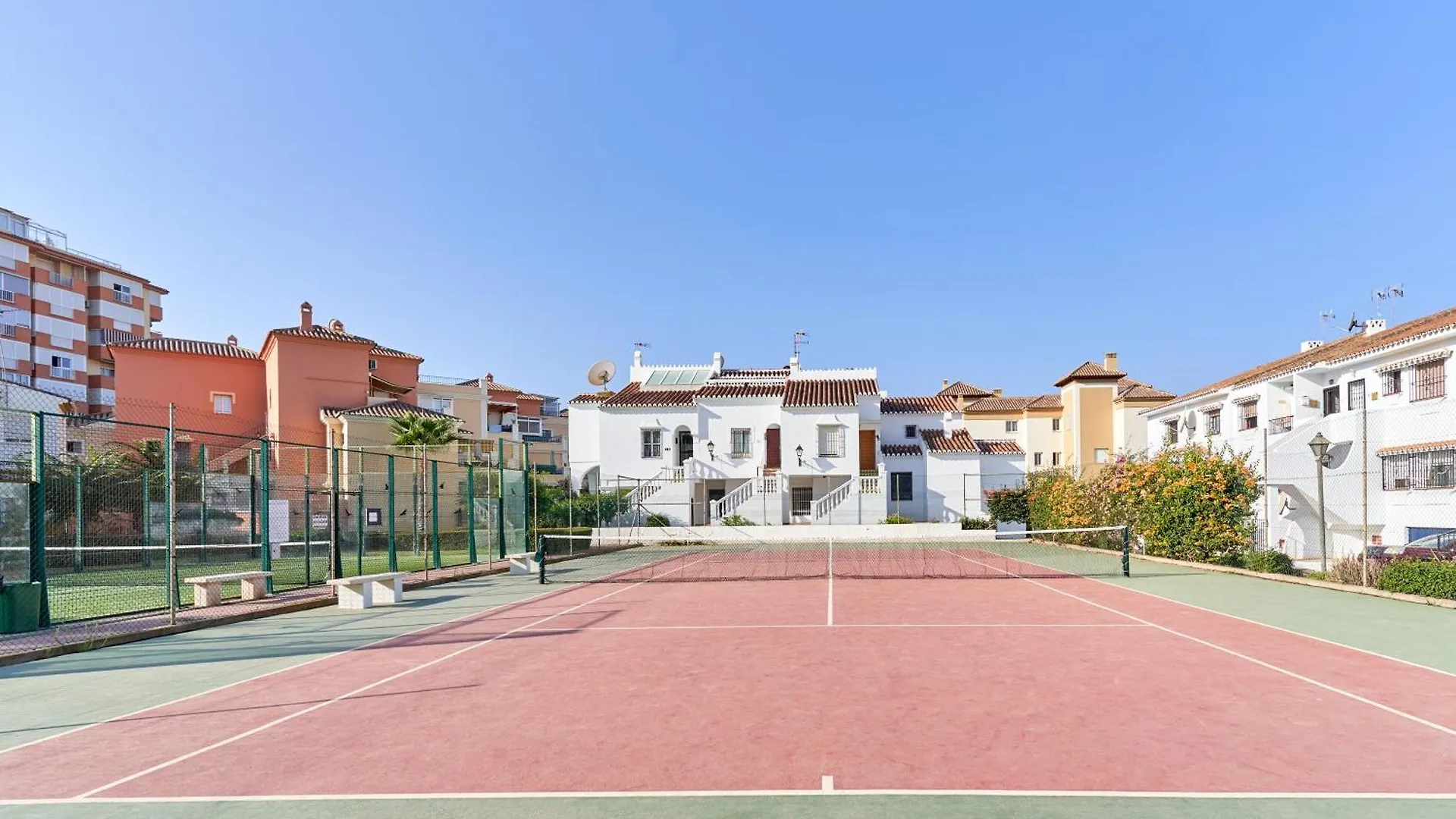Las Palmeras A92 Malaga Apartment
