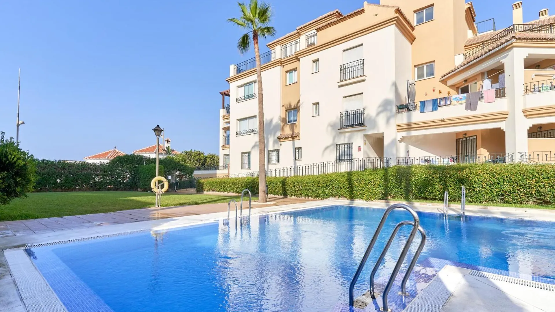 Las Palmeras A92 Malaga Apartment